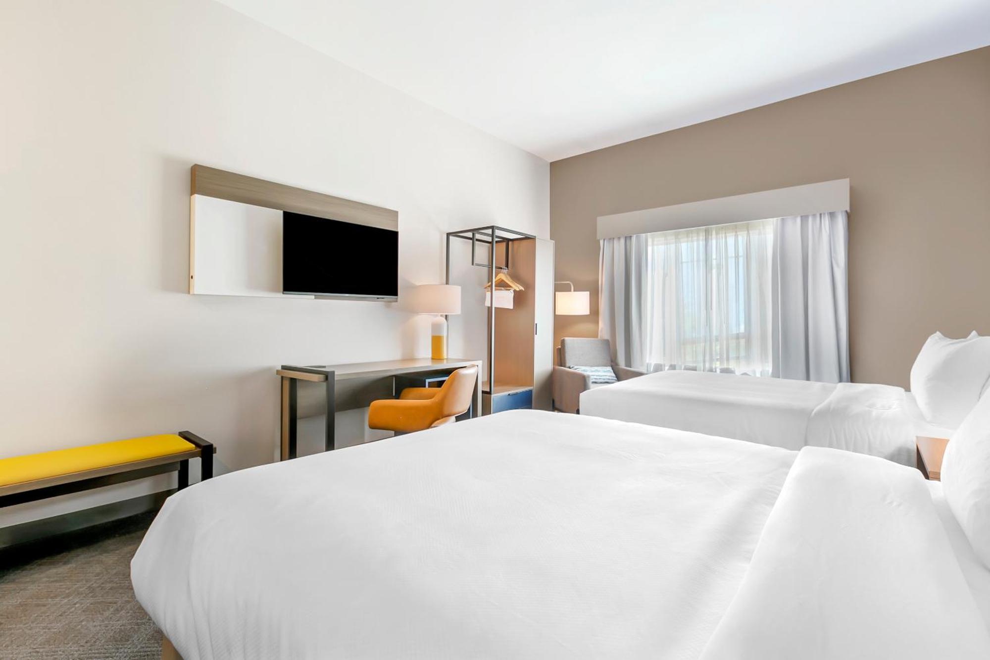 Comfort Inn & Suites Гоума Екстер'єр фото