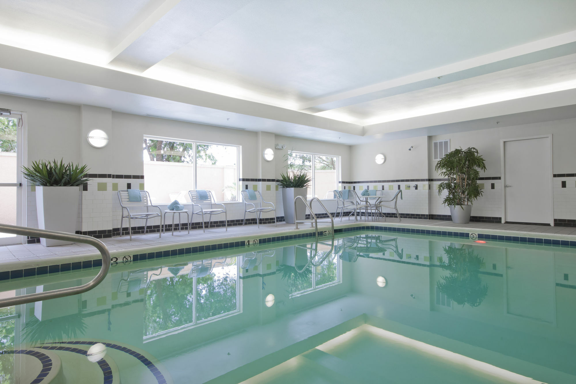 Comfort Inn & Suites Гоума Екстер'єр фото